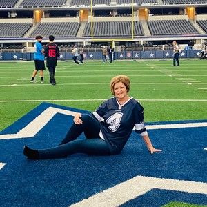 Meet your Posher, Angie